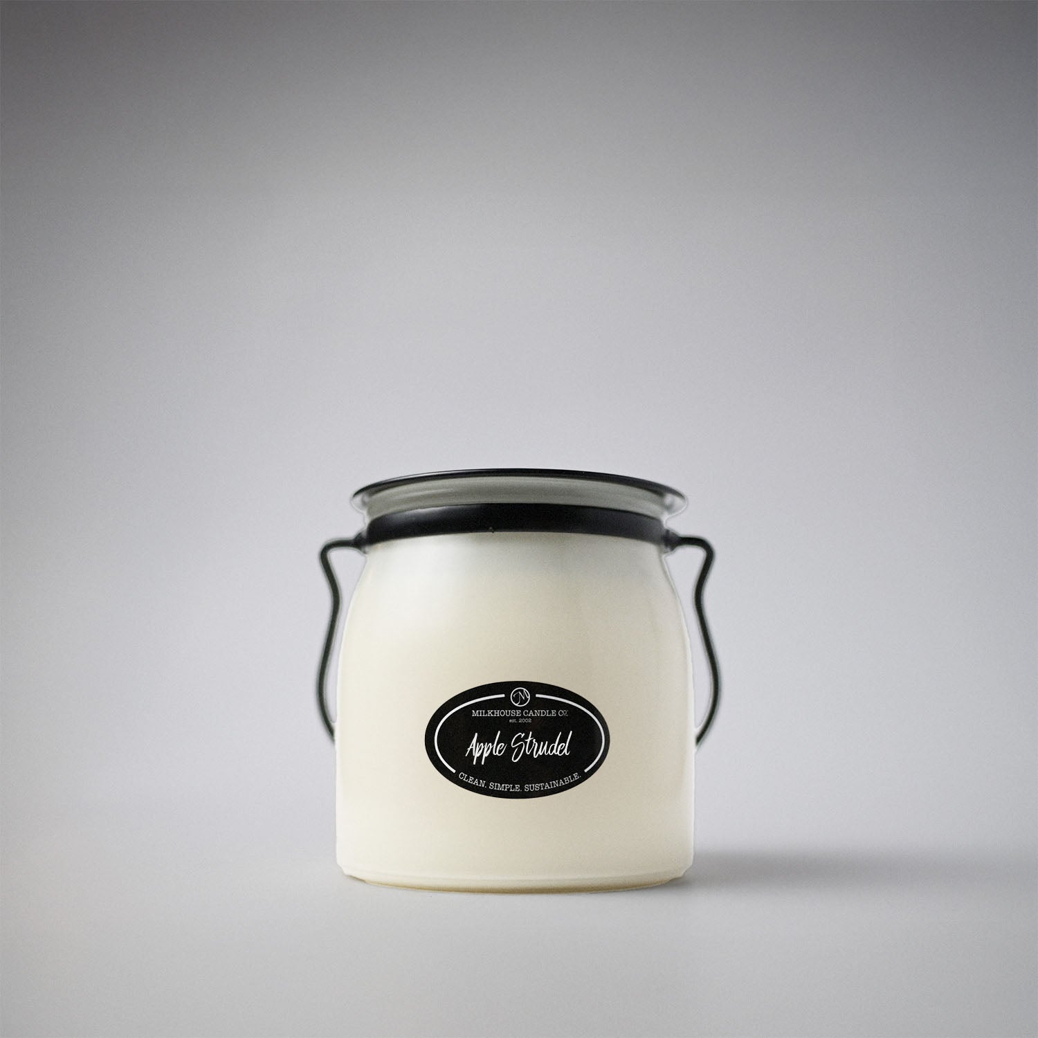 Milkhouse Candle Co. - Apple Strudel