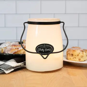 Milkhouse Candle Co. - Sticky Buns